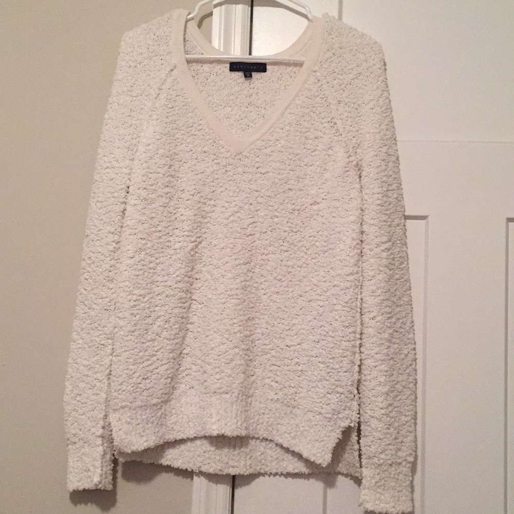 White v-neck sweater